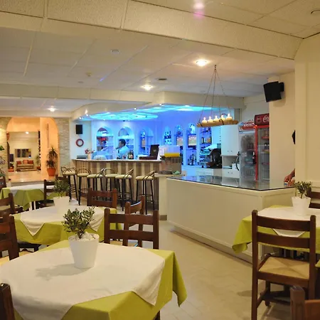 호텔 Sirocco (adults Only) Kalamákion