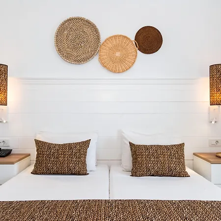 Sirocco Hotel-adults Only 호텔 Kalamákion